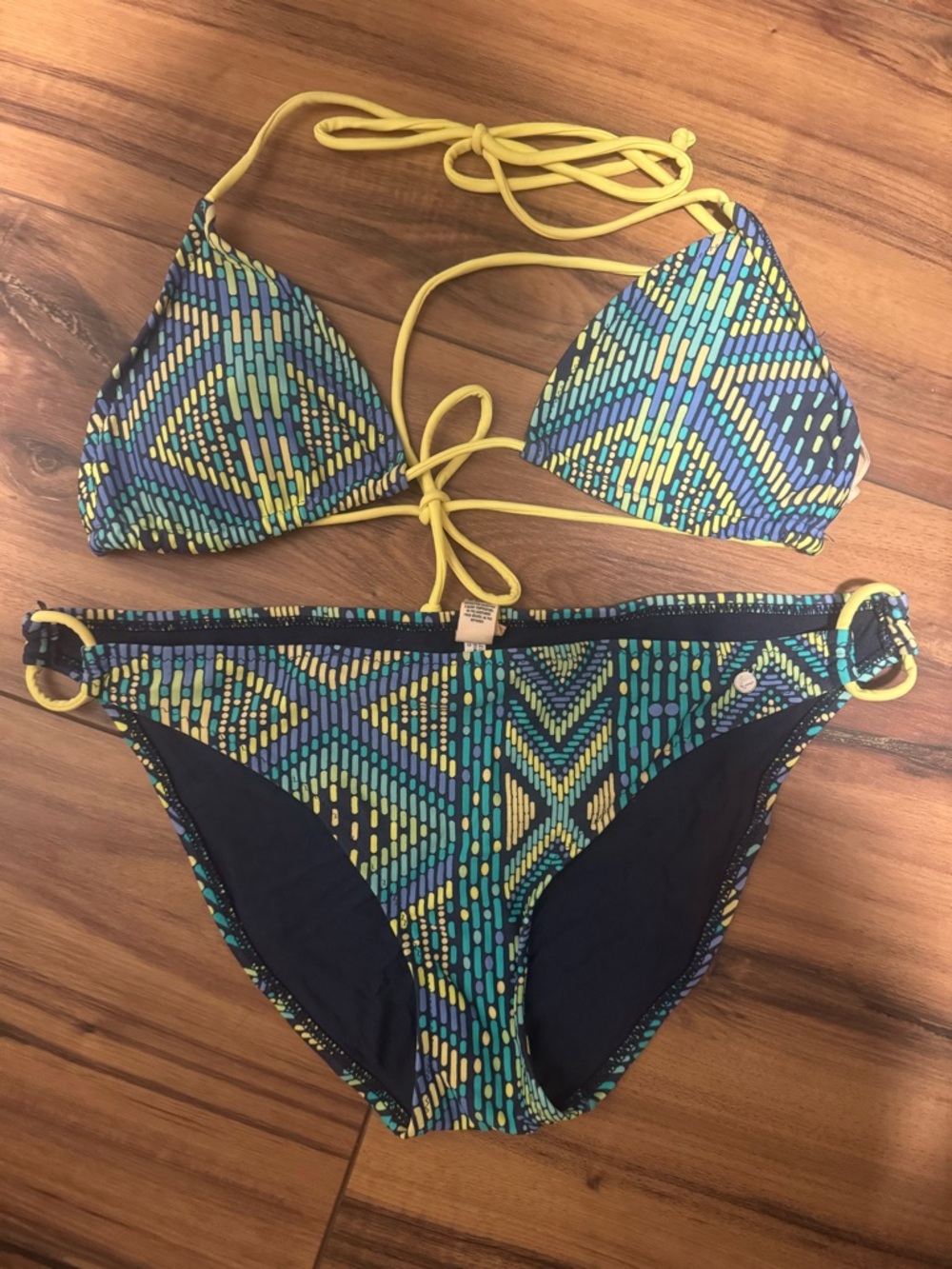 American Eagle Outfitters Geometric String Bikini